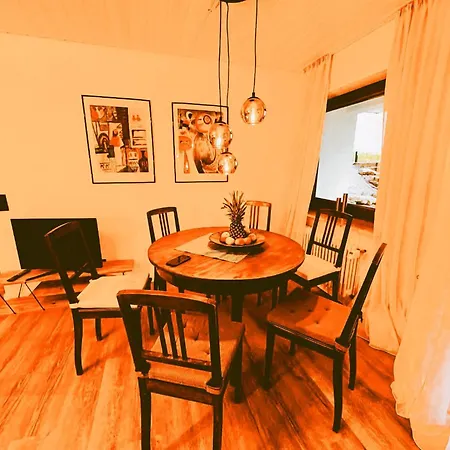 Διαμέρισμα Ermstalsuite Naehe Metzingen Outlet *